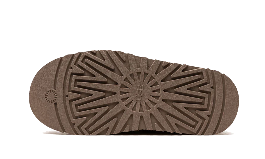 UGG Tazz Slipper Chestnut - Soles - Ugg - nike - Jordan - sneakers - Schuhe - Dunk - Women - Frauen - Herren - High - Mid